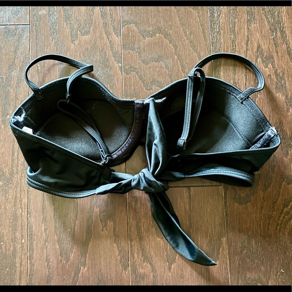 Bikini top bundle - Picture 8 of 8